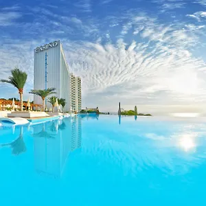 Hotel International Casino & Tower, Złote Piaski